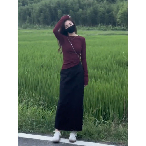 正肩安可拉紅修身長袖外搭打底衫