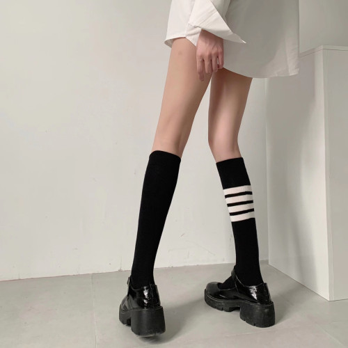 Wuuuus 襪子女純棉薄款中筒襪tb四條杠學院風小腿襪jk長筒襪ins鞦