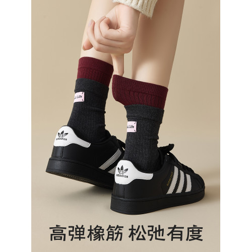 搭配瑜伽褲的襪子女款鞦鼕雙羅口中筒襪灰色堆堆純棉紗線高筒長襪