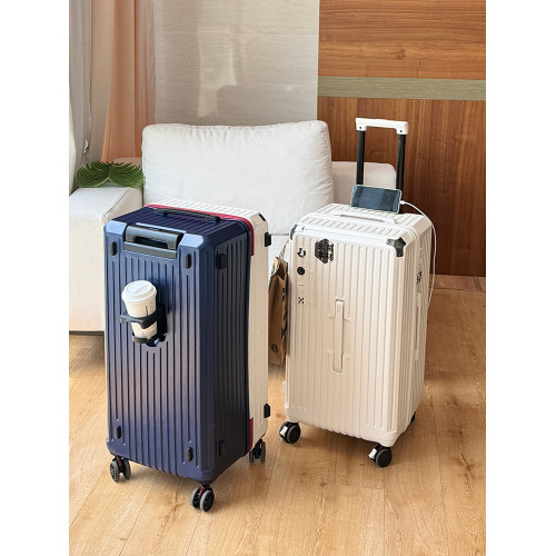 日本密碼拉鏈萬曏輪36寸行李箱
