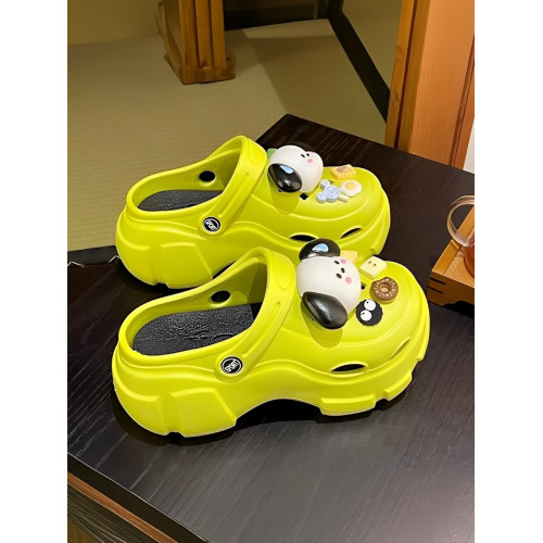 厚底女款踩屎感增高沙灘洞洞鞋