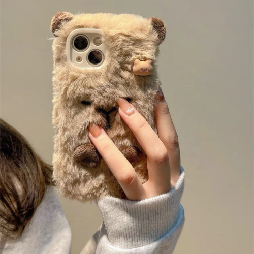 毛絨卡皮巴拉適用蘋果16手機殼iPhone15ProMax可愛14Pro女13軟12