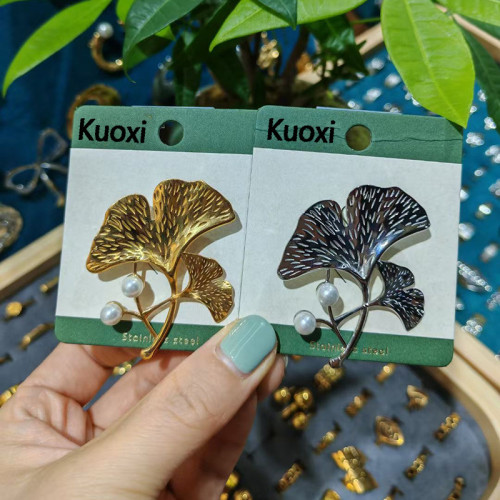 歐美熱銷崑蟲不鏽鋼胸針蜜蜂蝴蝶蜻蜓不鏽鋼別針簡約太陽花服裝配