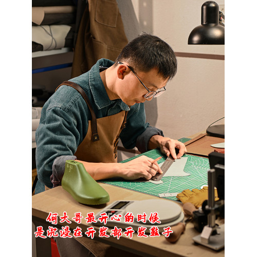 專業紋眉紋綉工具箱大容量多層可攜式美容美甲美睫跟妝師手提化妝箱