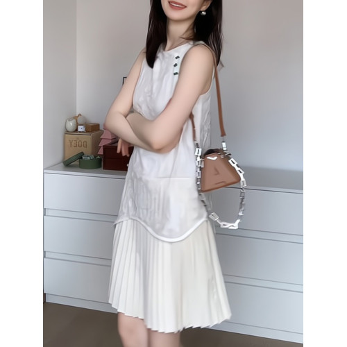 夏日絕美超好看獨特漂亮裙子2025新款減齡國風新中式連衣裙百褶女
