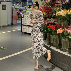 歐洲站2025新款海邊度假沙灘裙高級感氣質長裙短袖碎花連衣裙女夏