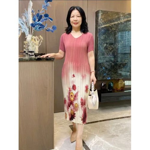 夏季連衣裙短袖褶皺真絲印花氣質新中式大碼顯瘦減齡媽媽中長裙
