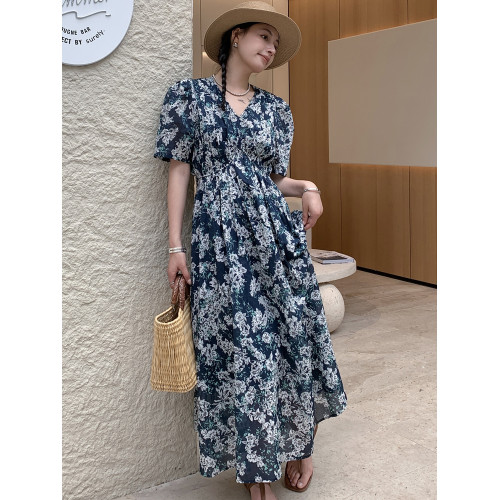 歐貨2025夏季新款法式棉麻連衣裙女高腰顯瘦碎花泡泡袖v領長裙子