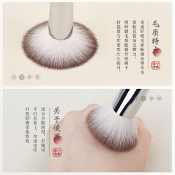 玫紅色碎花短袖V領連衣裙女2025夏季一片式系帶收腰法式裹身短裙