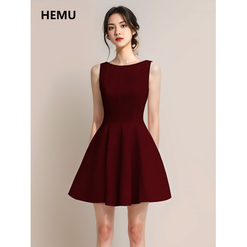 紅色連衣裙女夏法式背心裙小個子訂婚禮服高級感韓系chic別致穿搭
