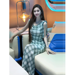 法式復古格紋蕩領無袖連衣裙女2025夏季新款絕美漂亮收腰顯瘦長裙