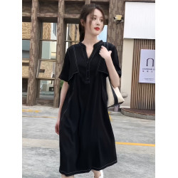 2025夏女士泰式新款黑色高級感氣質大碼V領A字裙寬松高級連衣裙