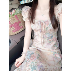 歐洲站2025新款茶歇法式絕美碎花長裙高級感泡泡袖方領連衣裙女夏