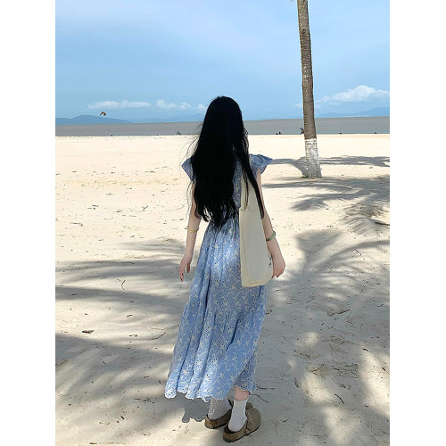 藍色法式碎花連衣裙2025夏季新款小個子今年流行海邊度假風長裙子
