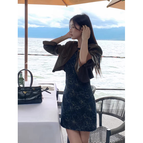 無袖掛脖吊帶連衣裙女早春小個子碎花牛仔裙短裙內搭打底裙女春秋