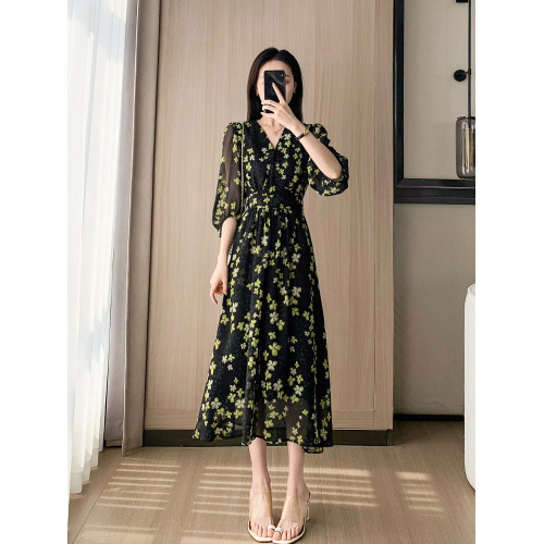 溫柔風雪紡碎花連衣裙女夏季2025新款顯瘦高級氣質收腰顯瘦茶歇裙