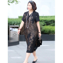 媽媽連衣裙加肥加大碼200斤中年女裝顯瘦濶太太中老年女夏季裙子