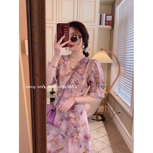 歐洲站夏季女裝2025新款法式高級感氣質v領碎花長裙子紫色連衣裙