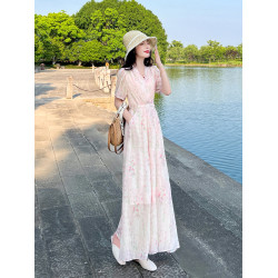 夏季小衆設計氣質碎花連衣裙女新款收腰顯瘦法式小個子長款裙子女