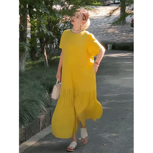 韓系純色圓領下擺壓褶短袖連衣裙女2025夏季新款寬松顯瘦過膝長裙