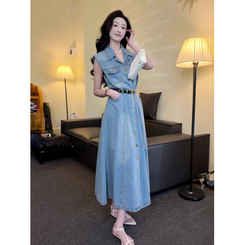 氣質翻領單排釦無袖牛仔連衣裙女2025夏季新款收腰顯瘦背心長裙子