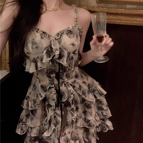 溫柔風水墨碎花吊帶連衣裙子女收腰氣質性感純欲辣妹a字短裙夏季