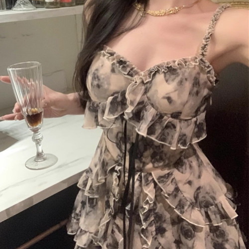 溫柔風水墨碎花吊帶連衣裙子女收腰氣質性感純欲辣妹a字短裙夏季