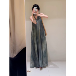 2025新款慵懶風法式藍色無袖吊帶連衣裙子女夏季海邊度假仙女長裙