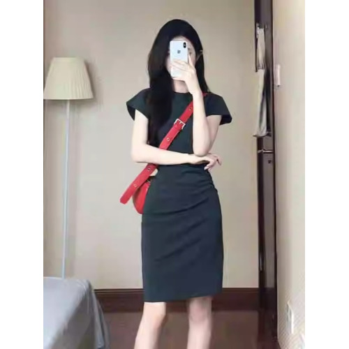AMT 連衣裙2025新款女夏季顯瘦t恤法式高級感小個子氣質包臀裙子