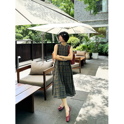 BUUYIE 青菱 2025夏季薄款高級感復古背心裙拼接無袖格子長連衣裙