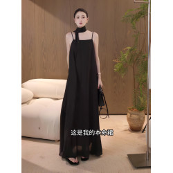 高級感優雅氣質醋酸緞面吊帶連衣裙女夏季新款時尚簡約風黑色長裙