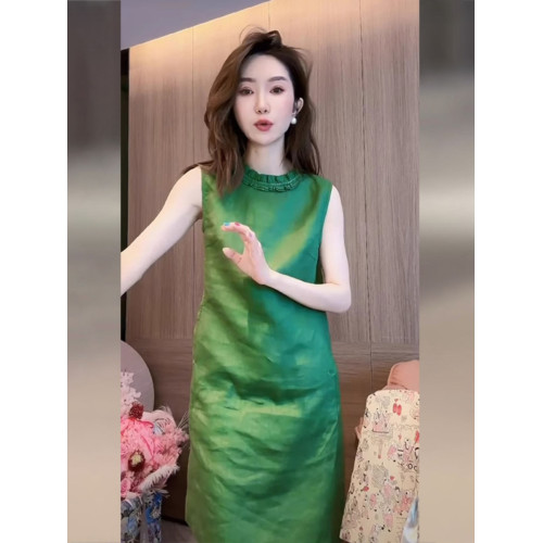 歐洲站綠色無袖棉麻亞麻連衣裙女夏季2025新款超好看法式茶歇裙子