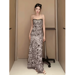 辣妹性感復古蕾絲拼接吊帶連衣裙女夏季新款法式氣質收腰顯瘦長裙