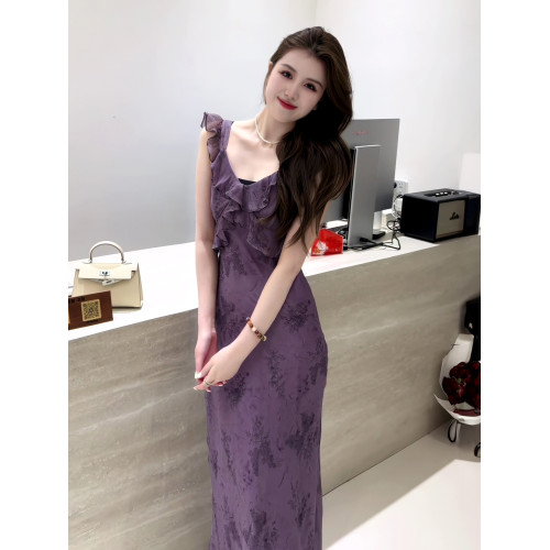 紫色荷葉邊碎花吊帶連衣裙女2025夏季新款v領度假風絕美無袖長裙