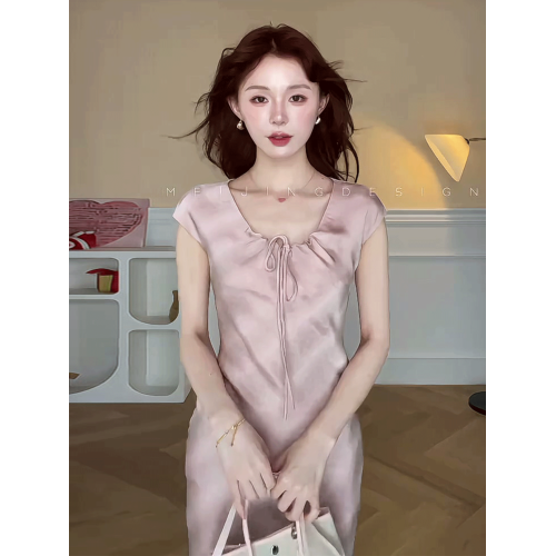 粉色緞面短袖連衣裙女2025夏季新款法式氣質輕奢抽繩修身包臀長裙
