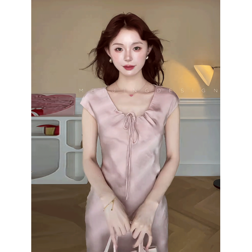 粉色緞面短袖連衣裙女2025夏季新款法式氣質輕奢抽繩修身包臀長裙