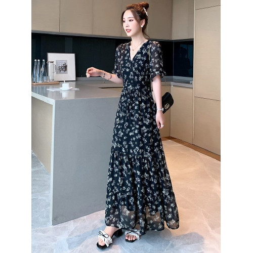 連衣裙女2025新款今年流行爆款碎花雪紡拖地長裙到腳踝超長款夏季