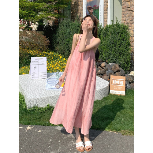 粉色吊帶連衣裙2025夏新款絕美溫柔慵懶風露背海邊度假風沙灘長裙