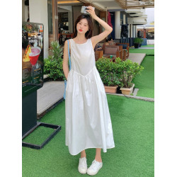 白色無袖背心連衣裙女2025夏新款法式溫柔風寬松遮肚絕美a字長裙
