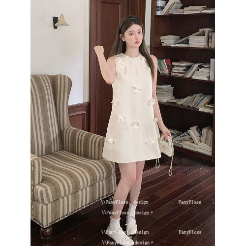 FanyFloss高級感無袖圓領花朵寬松連衣裙法式釘珠顯瘦洋氣娃娃裙