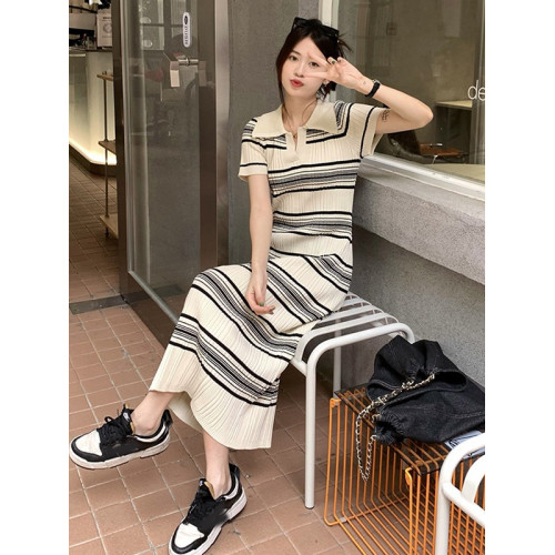 歐洲站夏季新款法式復古輕奢小衆時尚減齡條紋polo領顯瘦連衣裙女