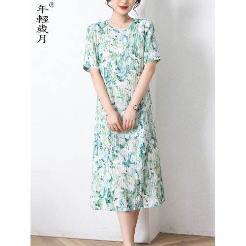 重磅真絲連衣裙女2025夏新款短袖小衆復古港風別致褶皺桑蠶絲裙子