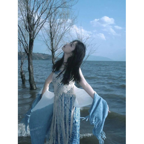 雲南大理洱海新疆旅遊拍照多巴胺穿搭女裝一整套民族風沙灘連衣裙