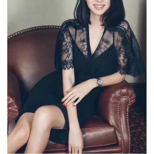 夏季禮服明星同款黑色蕾絲吊帶V領女裝性感收腰氣質女裝連衣裙