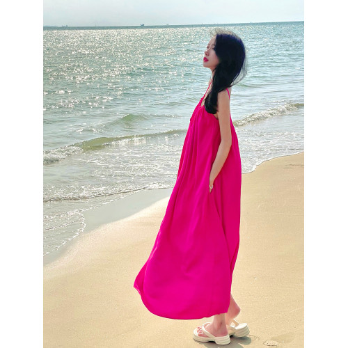 海南拍照露背沙灘裙女夏海邊度假連衣裙火龍果色雪紡大碼吊帶裙子