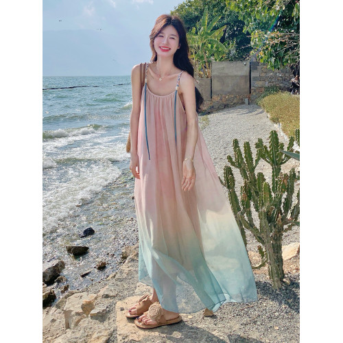 海邊度假漸變色暈染吊帶連衣裙女2025夏日絕美多巴胺超仙薄紗長裙