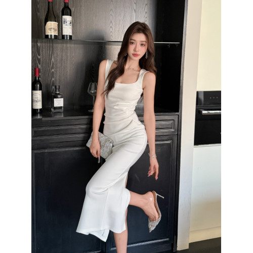 肯豆裙 千金風絕美吊帶連衣裙女夏季2025新款修身氣質包臀長裙子