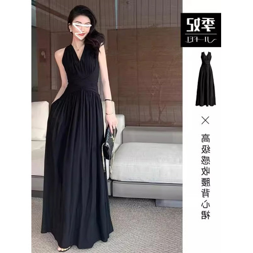 歐洲站赫本風黑色長裙v領高級掛脖交叉收腰背心無袖連衣裙女夏季