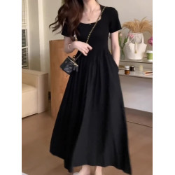 法式赫本風高腰連衣裙女夏季大碼胖mm遮肉顯瘦時尚設計感小黑裙子