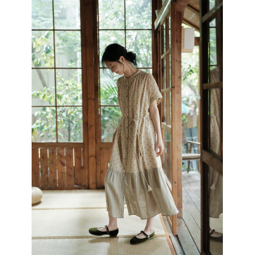 說與山聽「滿天星」漢麻棉剪花連衣裙短袖寬松腰日系風格女夏6892